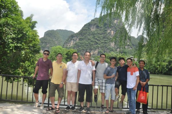 男同胞們豈能認(rèn)輸？熊經(jīng)理霸氣外露